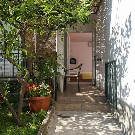 Appartement Djurkovic - Studio With Balcony And Garden View